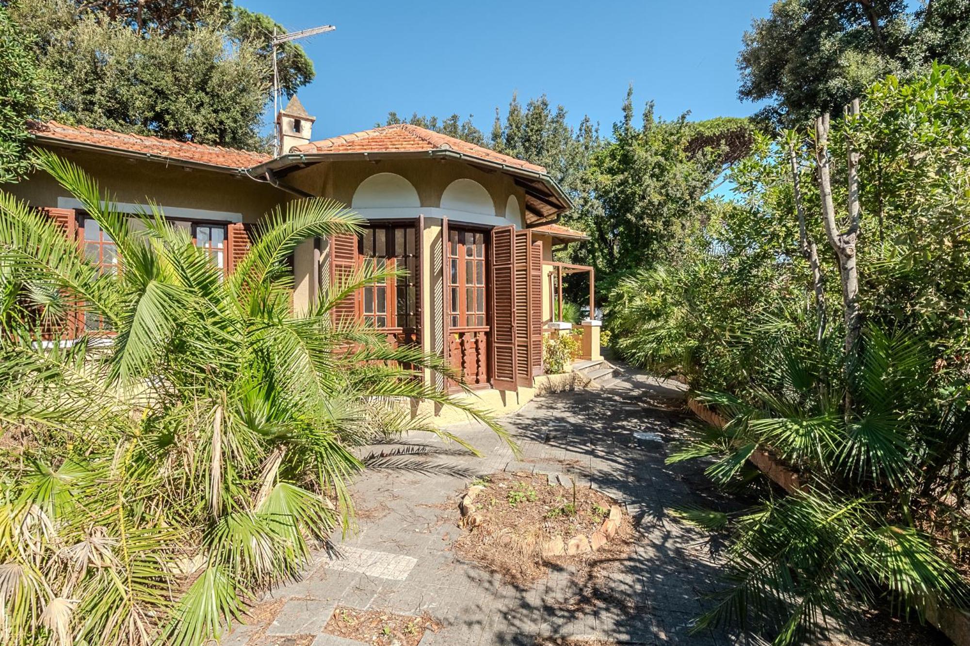 Exclusive Charming Villa - Free Parking 400 Mq Garden - Rome Airport - Roseto Villa Dream 弗雷杰内 外观 照片